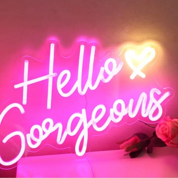 “Hello Gorgeous” light up pink LED sign with on off button and USB power supply. - Picture 2 of 6